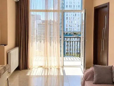 3-комнатная квартира, ул. Селим Химшиашвили 32, $600