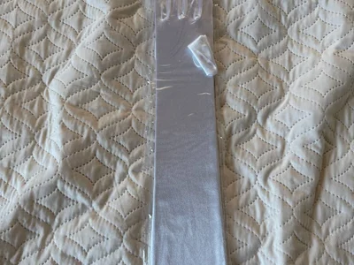 Перчатки