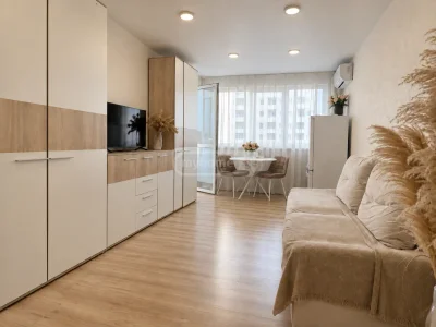 1+1 на Z. Gorgiladze Street 96 რუსთაველის უბანი