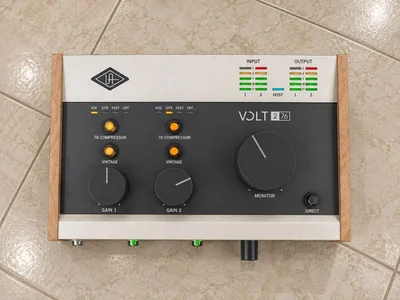 Аудиоинтерфейс Universal Audio Volt 2 76
