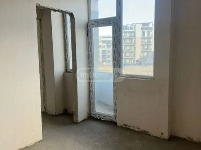 4-комнатная квартира на продажу. Ваке