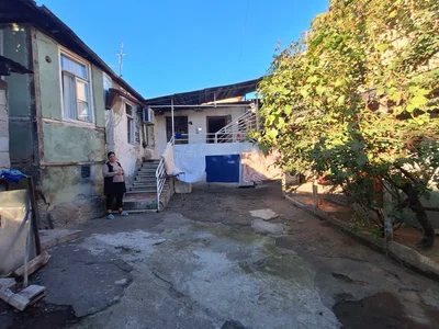 4 room Private House For Sale. Ortachala
