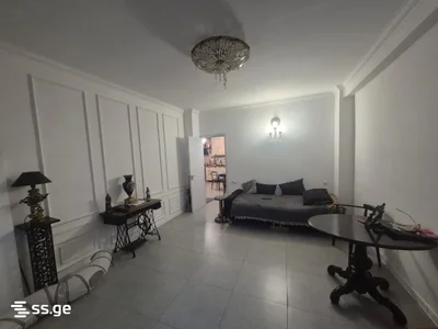 3 room Flat For Sale. Vake