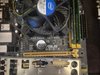 Комплект материнская плата + процессор + кулер + оперативка 4GB DDR3