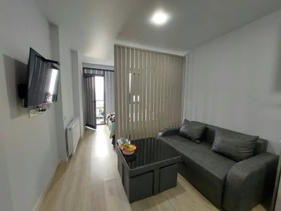 Студия, Лорткифанидзе 24, 35 кв.м, $400