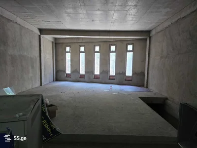 Commercial space For Rent