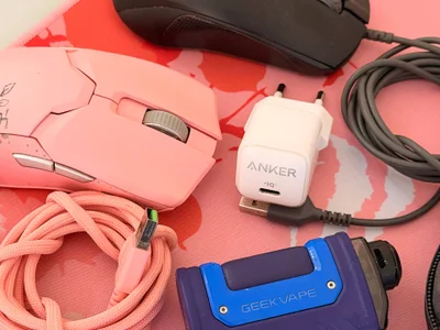 Razer Viper Ultimate Quartz Pink