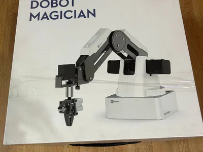 Роботизированная рука DOBOT Magician