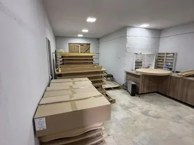 Складское помещение, Навтлуги