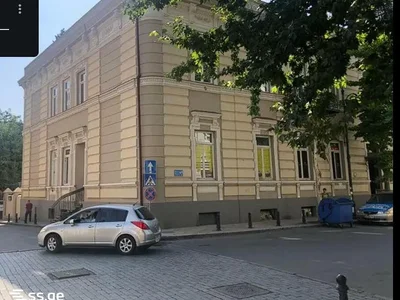 4-комнатная квартира Продаётся. Чугурети