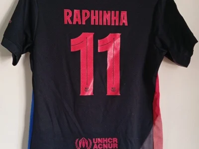 Футболка Nike Dri-Fit Барселона 24/25 Рафинья размер 26
