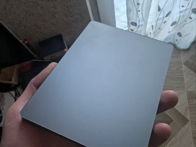 Apple Trackpad 2