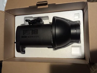 Свет Neewer CB60