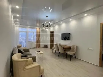 4-комнатная квартира в Старом районе