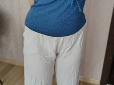Свитер со снегирями