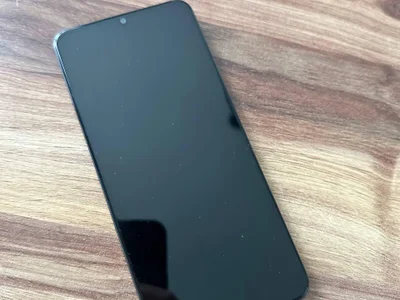 Смартфон realme