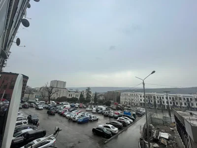 Квартира с 2 спальнями в центре Авлабара