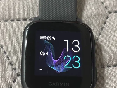Часы Garmin Venu Sq