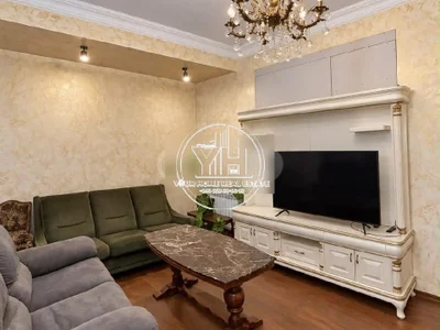 4 комнатная квартира в аренду в районе Руставели, $500