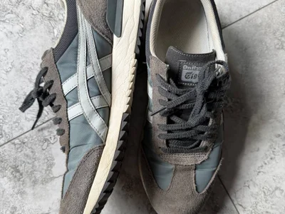 Кроссовки Onitsuka размер 40
