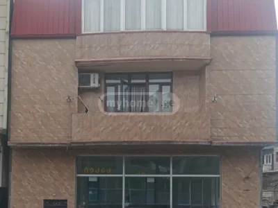Частный дом с 6 комнатами в районе Багратиони