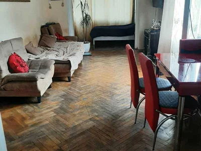 3-комнатная квартира в Тбилиси