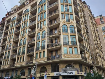 3-комнатная квартира в Старом Батуми, $700