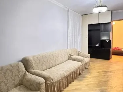 3-комнатная квартира. Исани