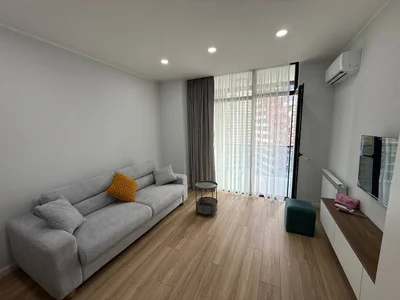 1-комнатная квартира в ЖК Багратиони, $400