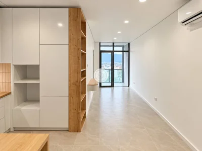 3-комнатная квартира, 74 м², 27 этаж, $1200