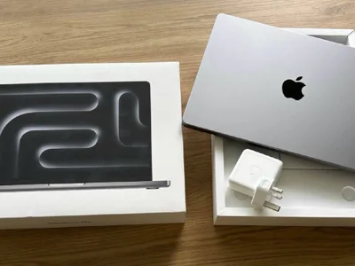 Apple MacBook Pro 14 дюймов (2023 г.)