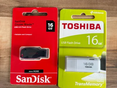 Флешка SanDisk 16GB