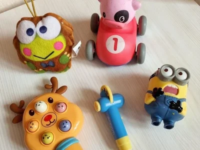 Набор игрушек для малышей