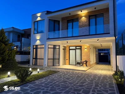 7 room Private House For Rent. Digomi