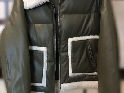 °Куртка Levis, размер XL, (новая