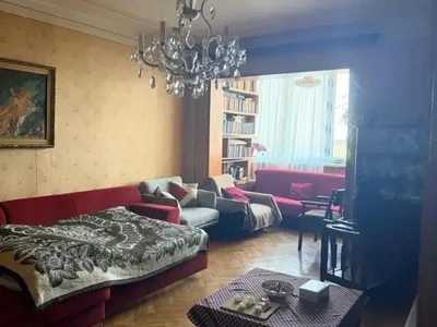 3-комнатная квартира Продаётся. Варкетили
