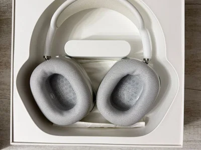 Apple AirPods Max