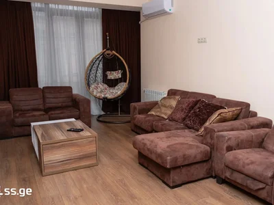 4 room Flat For Rent. Chugureti