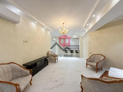 3-комнатная квартира, 106 м², ул. Бочорма, $1000
