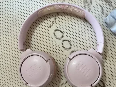Наушники JBL
