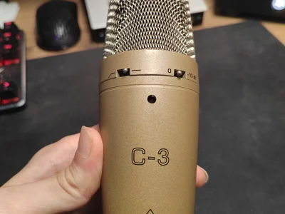Конденсаторный микрофон Behringer C-3