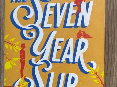 Книга на англ Ashley Poston, The seven year slip, подойдет для уровня B1+/B2.