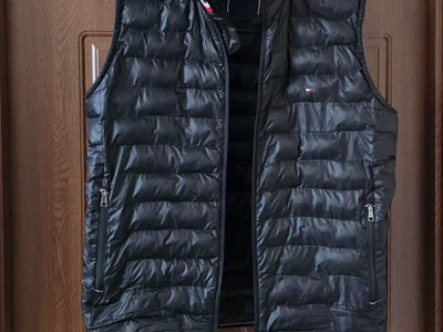 Жилет Tommy Hilfiger