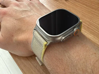 Apple Watch Ultra Natural Titanium 49 мм