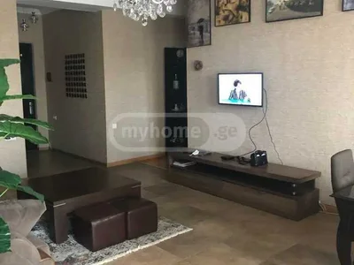 3 room Flat For Rent. Vera