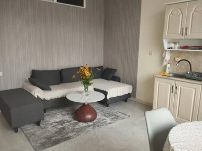 1+1 ул. Короля Парнаваза, 92/94, $400