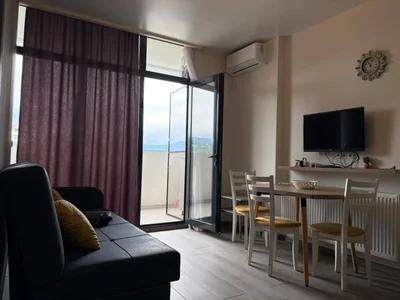1+1 у Аллеи Героев, Sunrise, $500