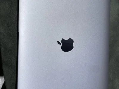 MacBook