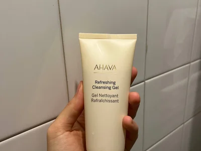 Гель для умывания Ahava