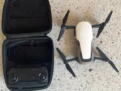 Оригинальное зарядное устройство от автомобильного прикуривателя для DJI Mavic Air